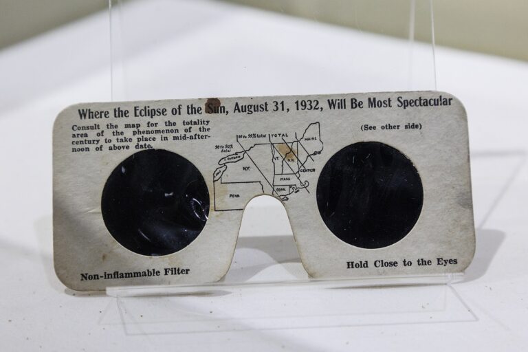 Eclipse solar